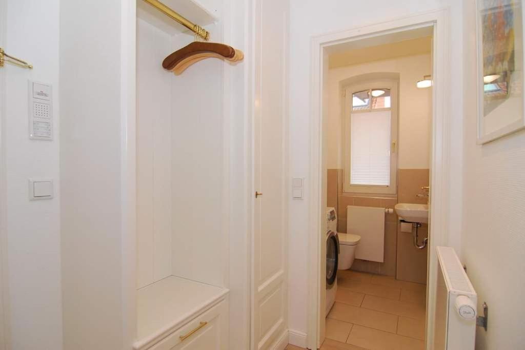 Elisabethstrasse 18, Whg 4 Apartment