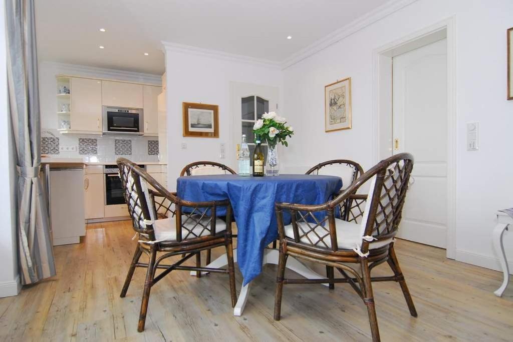 Elisabethstrasse 18, Whg 4 Apartment *